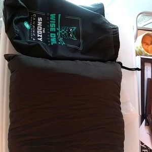 Nwot wise owl outfitters The snozzy camping and travel pillow